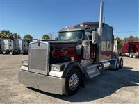 2020 Kenworth W900L