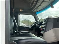 2023 Peterbilt 579