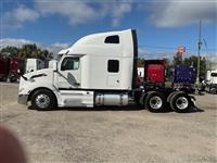 2023 Peterbilt 579