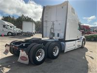 2023 Peterbilt 579
