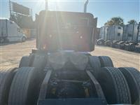 2000 Peterbilt 379-127