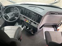 2020 Freightliner Cascadia