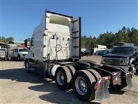 2020 Freightliner Cascadia