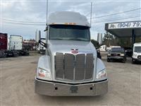 2021 Peterbilt 579