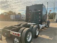 2005 Kenworth W900B