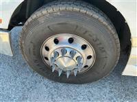 2020 Volvo VNL64T630