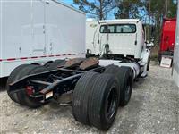 2015 Freightliner M2 112