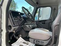 2015 Freightliner M2 112