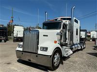 2019 Kenworth W900L