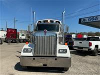 2019 Kenworth W900L
