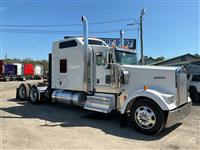 2019 Kenworth W900L