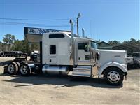 2019 Kenworth W900L
