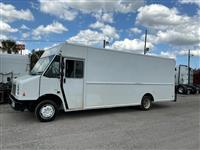 2020 Freightliner MT556