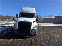 2021 Freightliner Cascadia