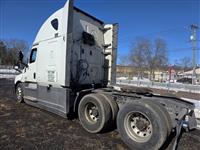2021 Freightliner Cascadia