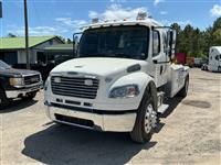 2023 Freightliner M2