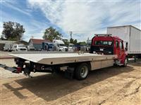 2023 Freightliner M2