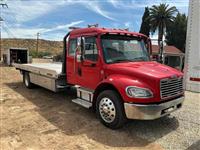 2023 Freightliner M2