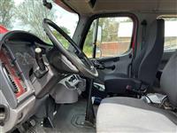 2023 Freightliner M2