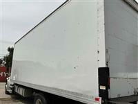 2018 Freightliner M2 106