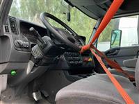 2022 International LT625