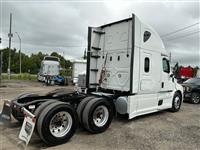 2022 Freightliner CA12564SLP - CA