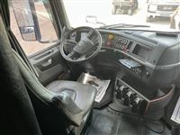 2020 Volvo VNL64T630