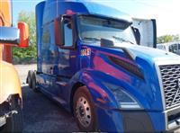 2021 Volvo VNL64T760