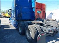 2021 Volvo VNL64T760