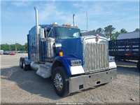 2019 Kenworth W900