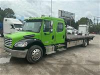 2025 Freightliner M2 106