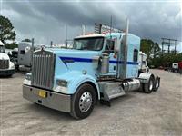 2021 Kenworth W900