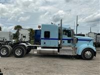 2021 Kenworth W900