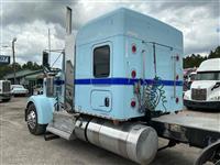 2021 Kenworth W900