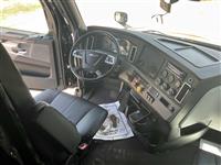 2024 Freightliner Cascadia