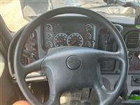 2020 Freightliner M2 106