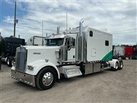 2020 Kenworth W900L