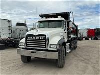 2023 Mack GR104FR