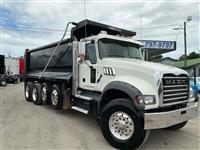 2023 Mack GR104FR