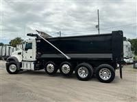 2023 Mack GR104FR
