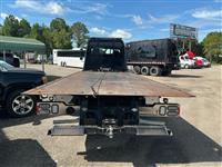2025 Freightliner M2 106