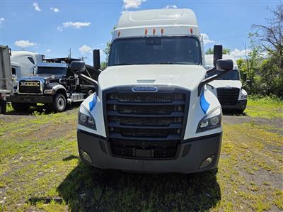 2022 Freightliner Cascadia