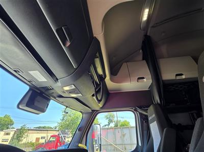 2022 Freightliner Cascadia