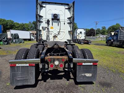 2022 Freightliner Cascadia