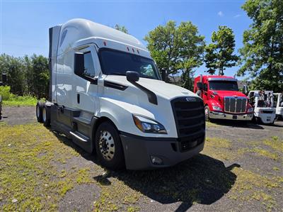 2022 Freightliner Cascadia