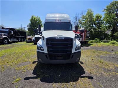 2022 Freightliner Cascadia