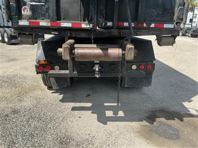 2005 Mack GU713
