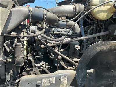 2005 Mack GU713