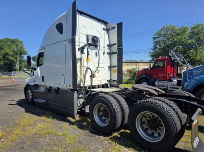 2022 Freightliner Cascadia