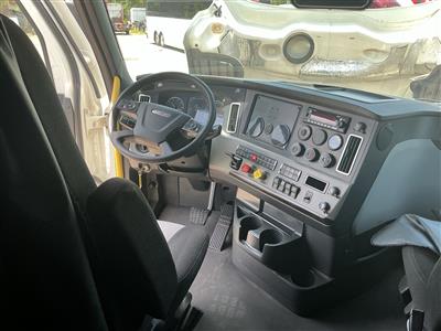 2022 Freightliner Cascadia